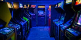 Want To Buy An Arcade Machine? Read This row of arcade machines