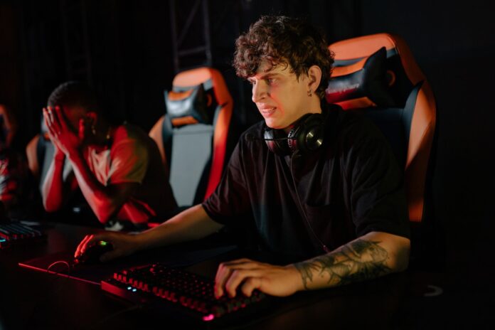 Karmine Corp beat Anyone's Legend to open their Worlds 2026 group stage
